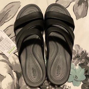 Women’s Crocs Sandals